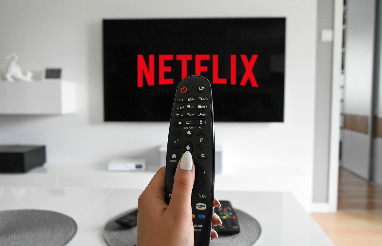 リビングのテレビ選びでお悩みなら、お気軽にご相談を！